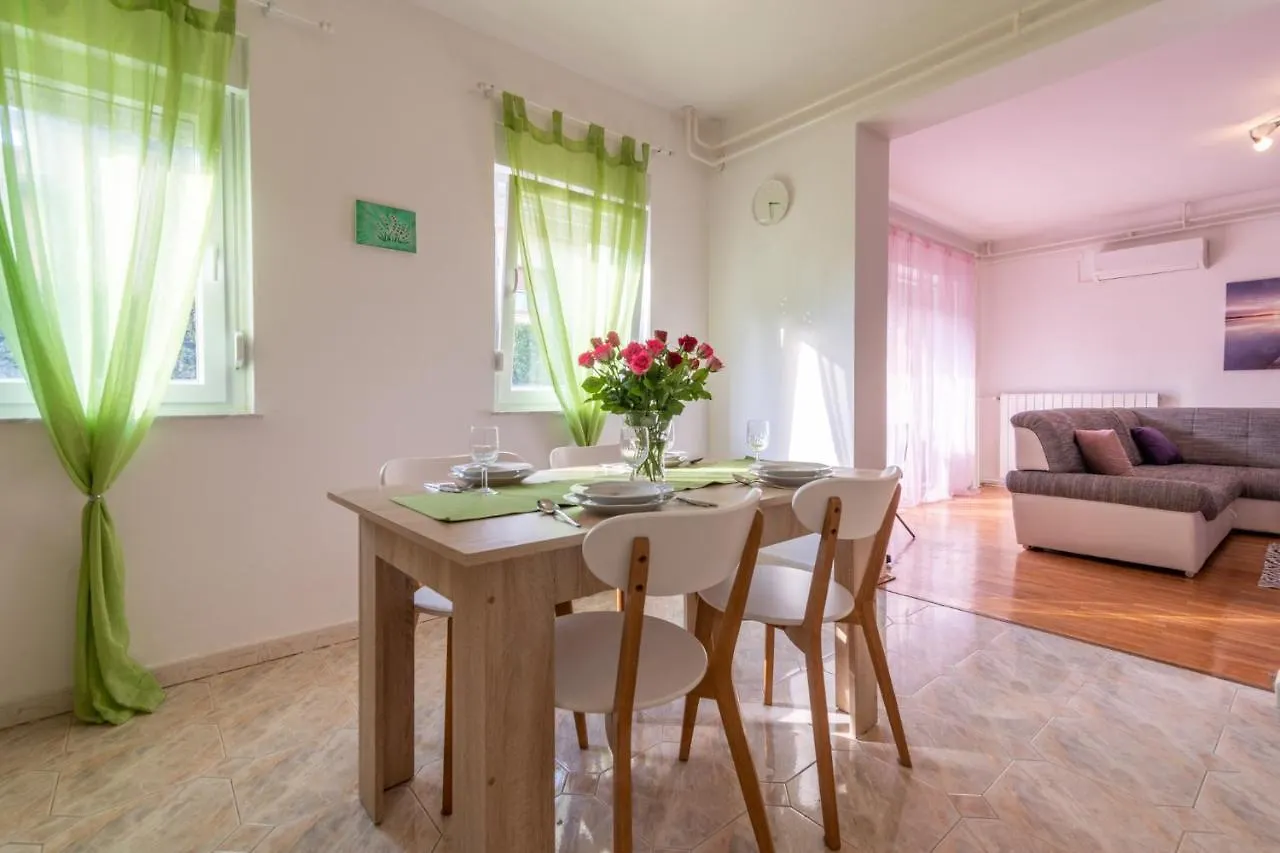 Apartman Monte Grande Pula Apartment